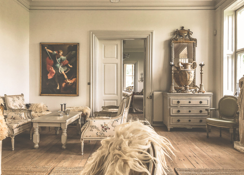 About Marketing Antiques